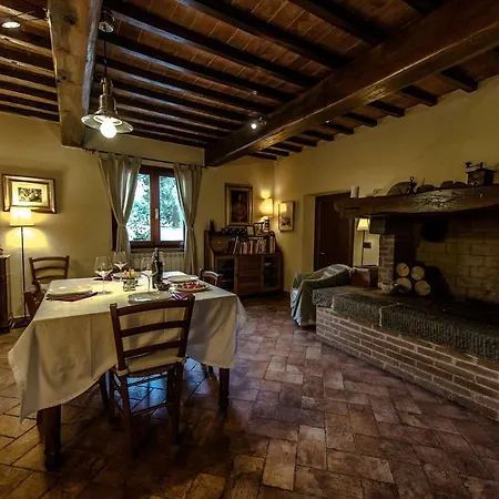 La Casa Degli Olmi Holiday home *
